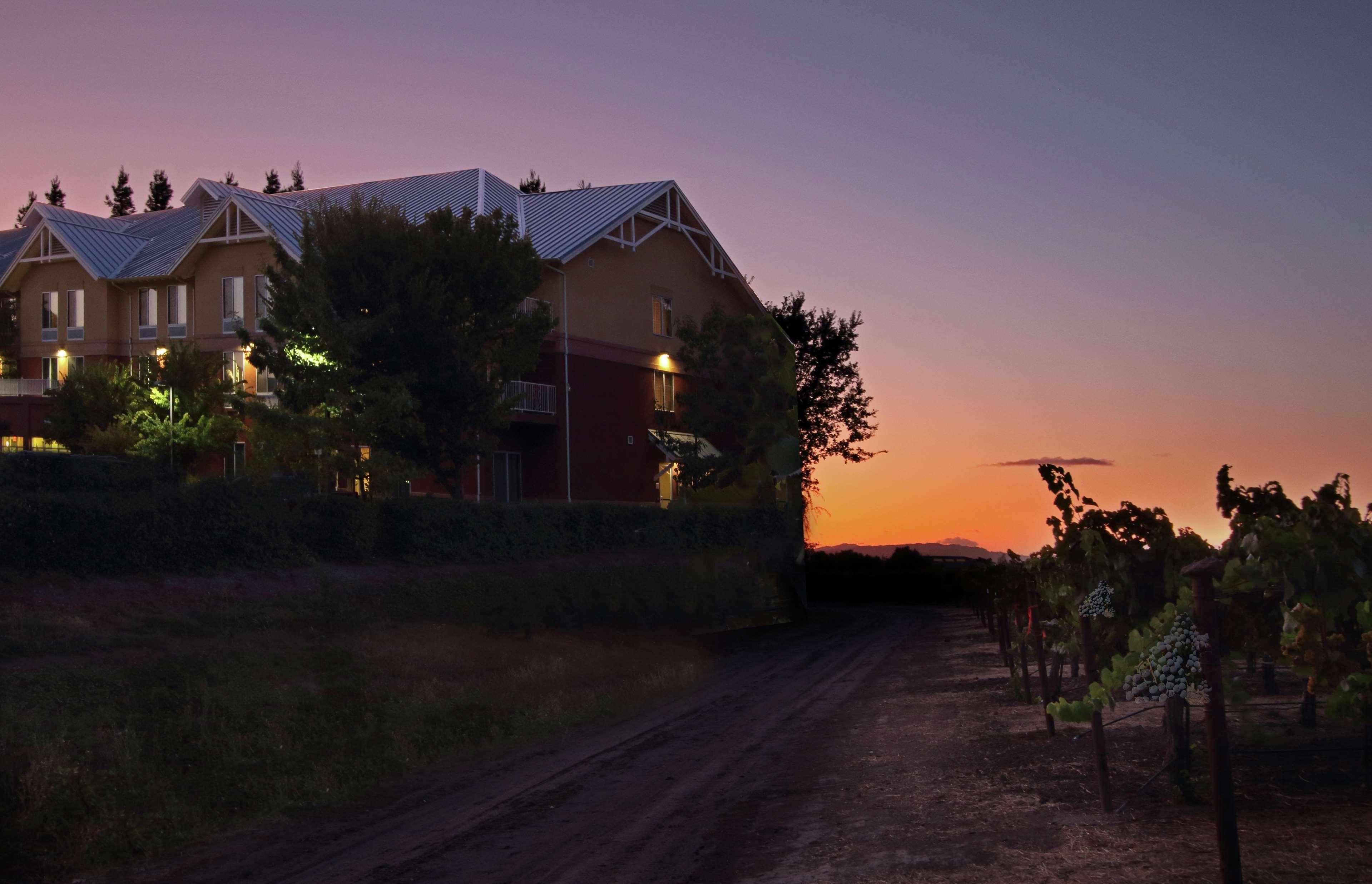 Hilton Garden Inn Sonoma County Airport Santa Rosa Esterno foto