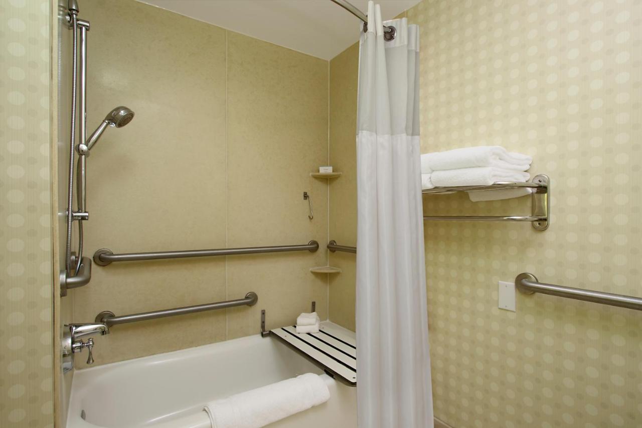 Hilton Garden Inn Sonoma County Airport Santa Rosa Esterno foto