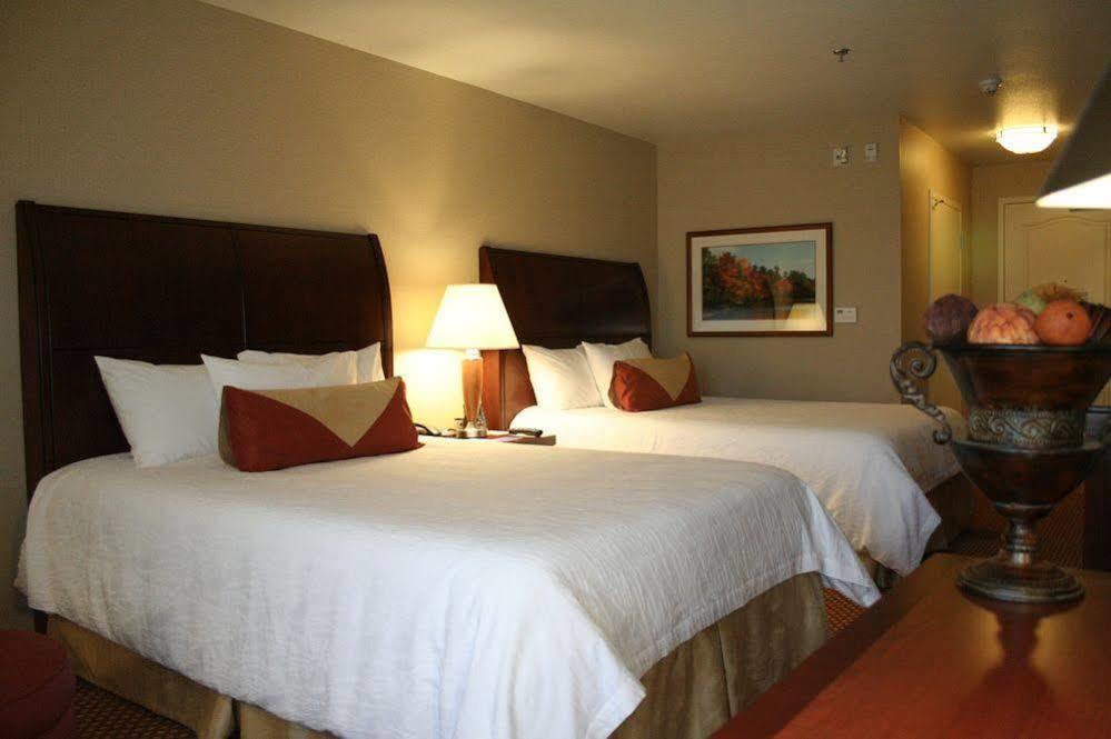 Hilton Garden Inn Sonoma County Airport Santa Rosa Esterno foto